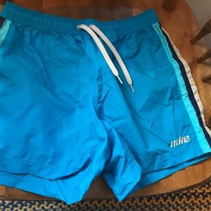 Nike Youth Shorts - size Large (14 years)